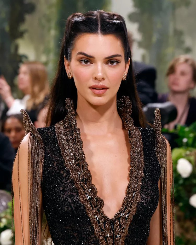 Kendall-Jenner-Lead